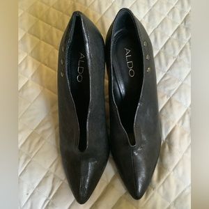 🍉 Aldo wedge heel black,  size 8, EUC, unique
